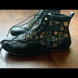 Rifle paper co. Ked boots 8.5